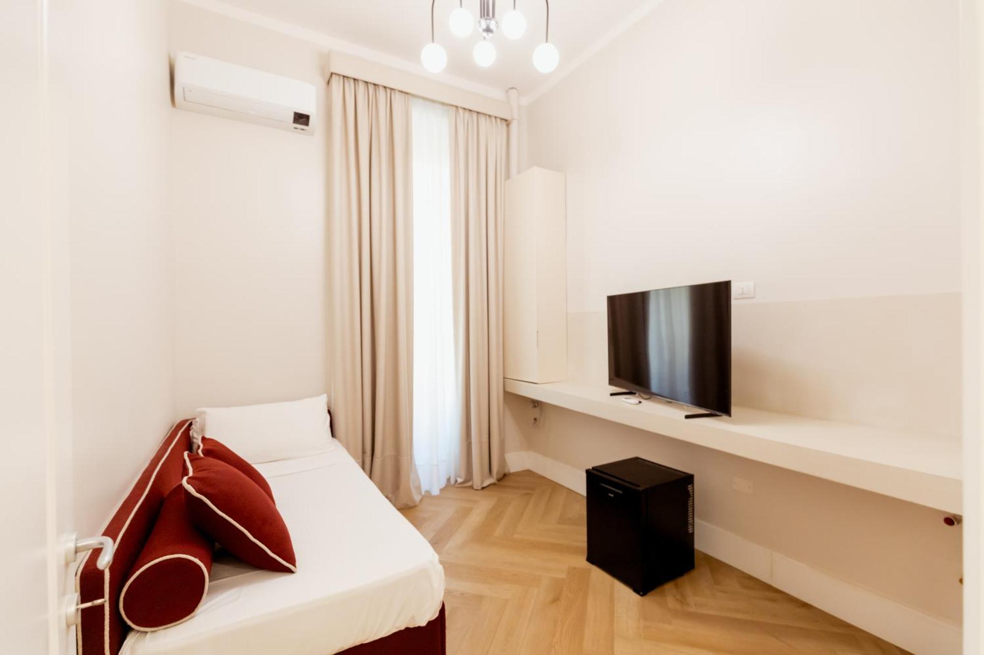 Residenza Umberto I Hotel Napels Buitenkant foto